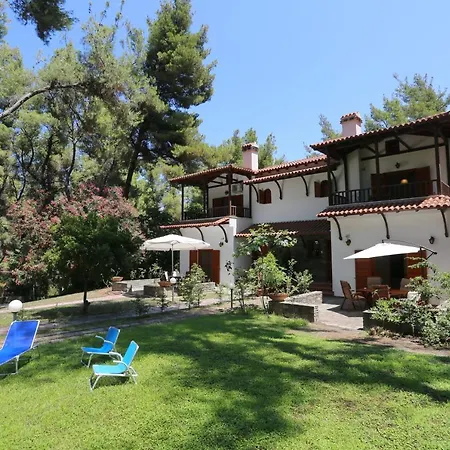 Paradise Pines - 6 Bdrms, 6 Baths, Bbq, Gardens Βίλα Παραλία Σάνη