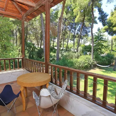 Villa Paradise Pines - 6 Bdrms, 6 Baths, Bbq, Gardens Sani (Chalkidiki)